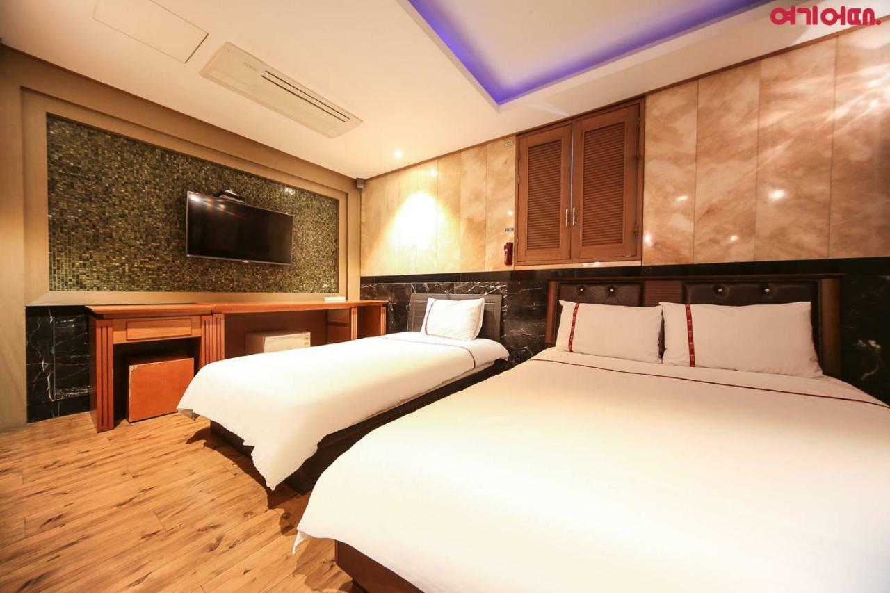 Signature Hotel Seoul Exterior photo